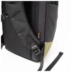 Doughnut Astir Large Titan 28 - Daypack -Deuter Geschaft doughnut astir large titan 28 daypack detail 11