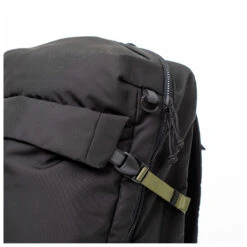 Doughnut Astir Large Titan 28 - Daypack -Deuter Geschaft doughnut astir large titan 28 daypack detail 9