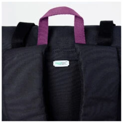 Doughnut Christopher Happy Camper 18 - Daypack -Deuter Geschaft doughnut christopher happy camper 18 daypack detail 4