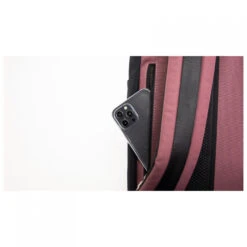 Doughnut Macaroon 18 Reborn Series - Daypack -Deuter Geschaft doughnut macaroon 18 reborn series daypack detail 10