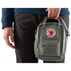 FJÄLLRÄVEN Kånken Re-Wool Sling - Umhängetasche 25 FJÄLLRÄVEN Kånken Re-Wool Sling - Umhängetasche -Deuter Geschaft fjaellraeven kaanken re wool sling umhaengetasche detail 11