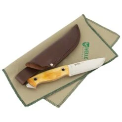 Helle Utvaer - Messer