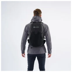 Montane Azote 25 - Wanderrucksack 21 Montane Azote 25 - Wanderrucksack -Deuter Geschaft montane azote 25 wanderrucksack detail 9