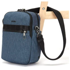 Pacsafe Metrosafe X Anti-Theft Vertical Crossbody 6,5 - Umhängetasche 21 Pacsafe Metrosafe X Anti-Theft Vertical Crossbody 6,5 - Umhängetasche -Deuter Geschaft pacsafe metrosafe x anti theft vertical crossbody 65 umhaengetasche detail 7