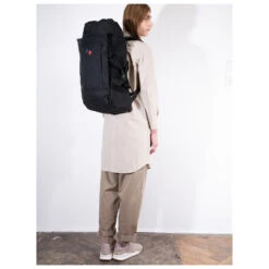 Pinqponq Blok 40 - Daypack -Deuter Geschaft pinqponq blok 40 daypack detail 10